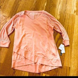 NWT | 3/4 PEACH RELAXED TOP | M